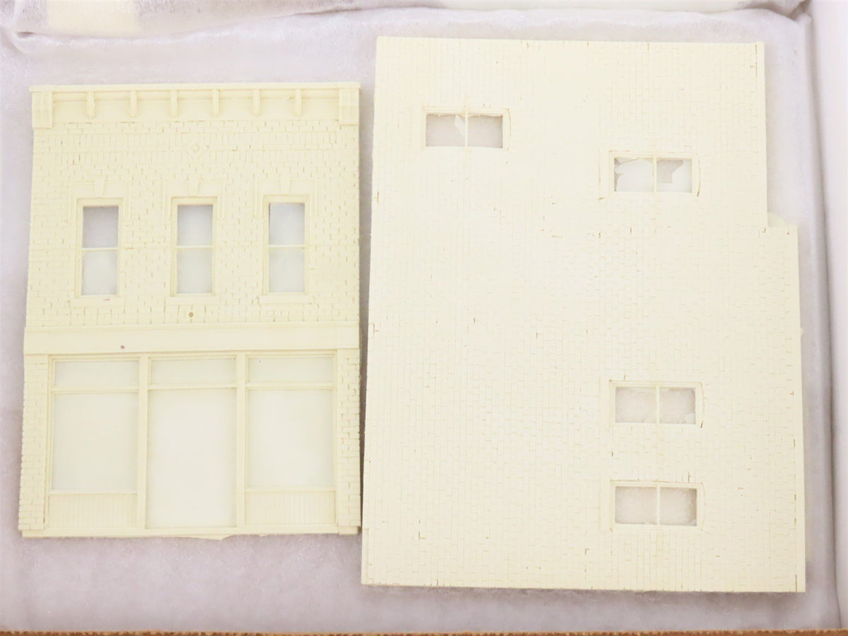 S 1/64 Scale Grand River Models Kit #1 Greg&#39;s Grocery
