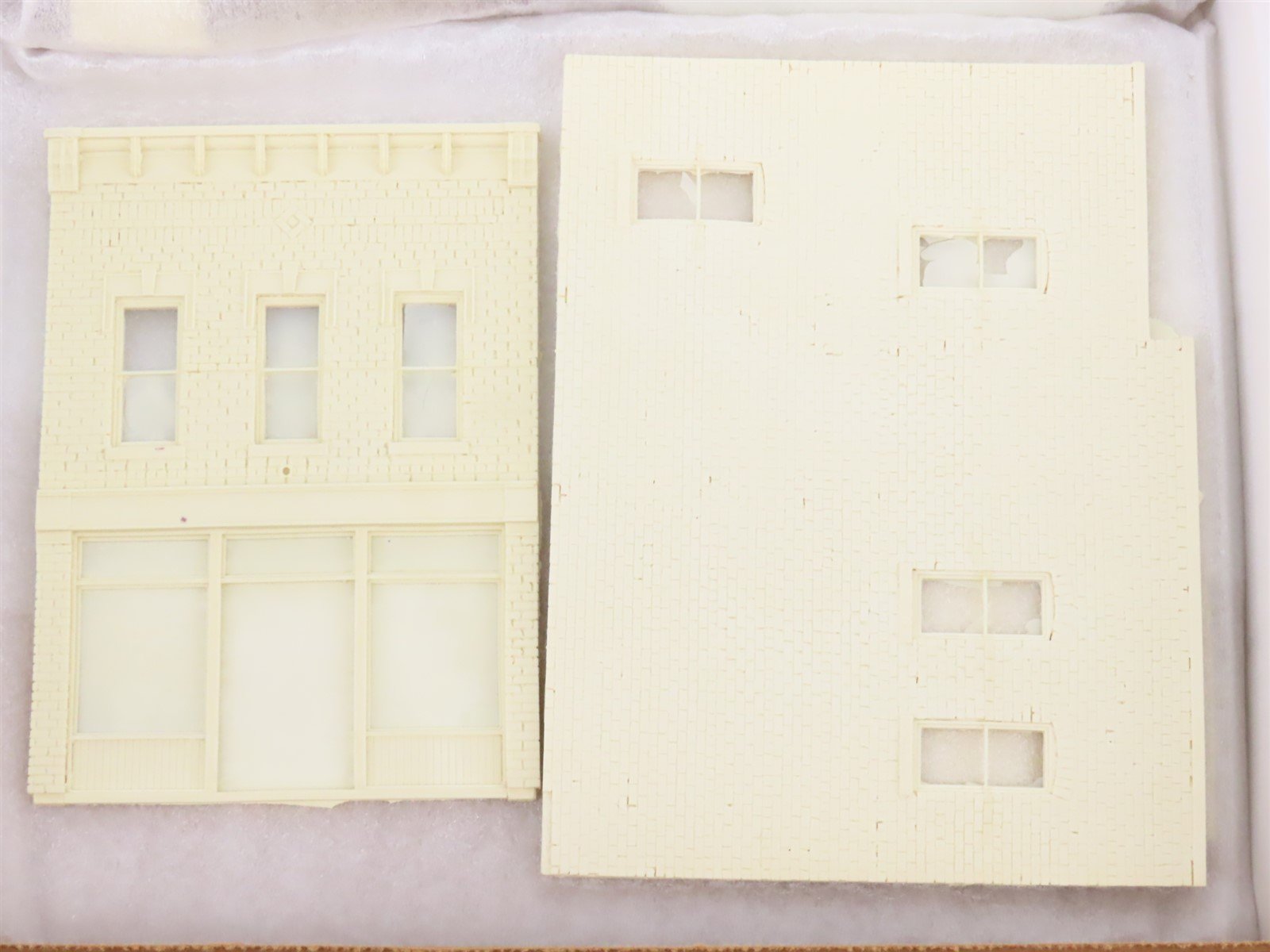 S 1/64 Scale Grand River Models Kit #1 Greg's Grocery