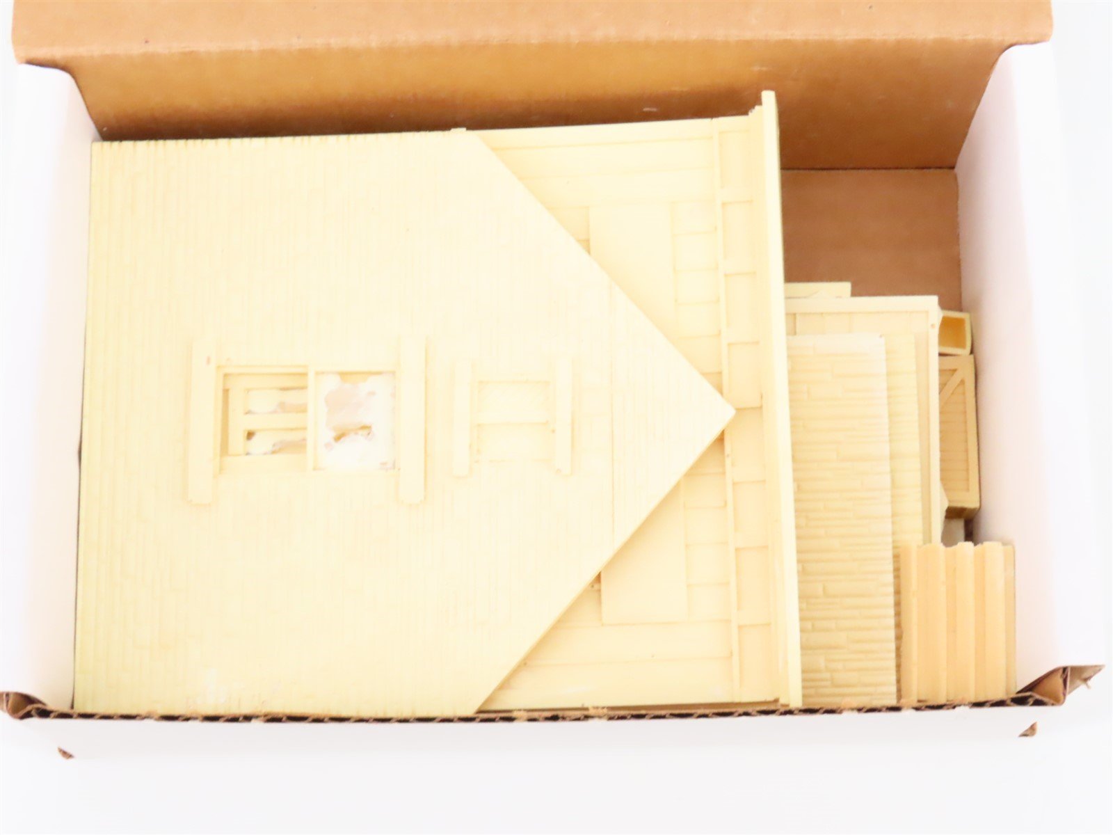 S 1/64 Scale Train Stuff Kit #4005S John's Feed & Grain