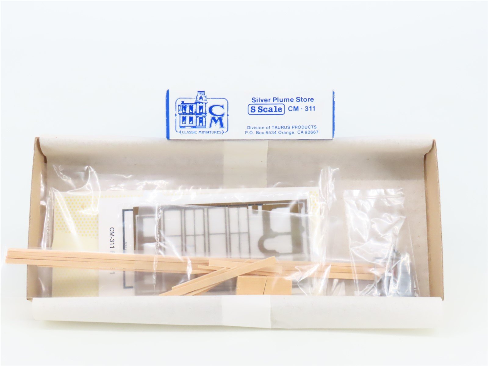 S 1/64 Scale Classic Miniatures CM Kit #311 Silver Plume Store