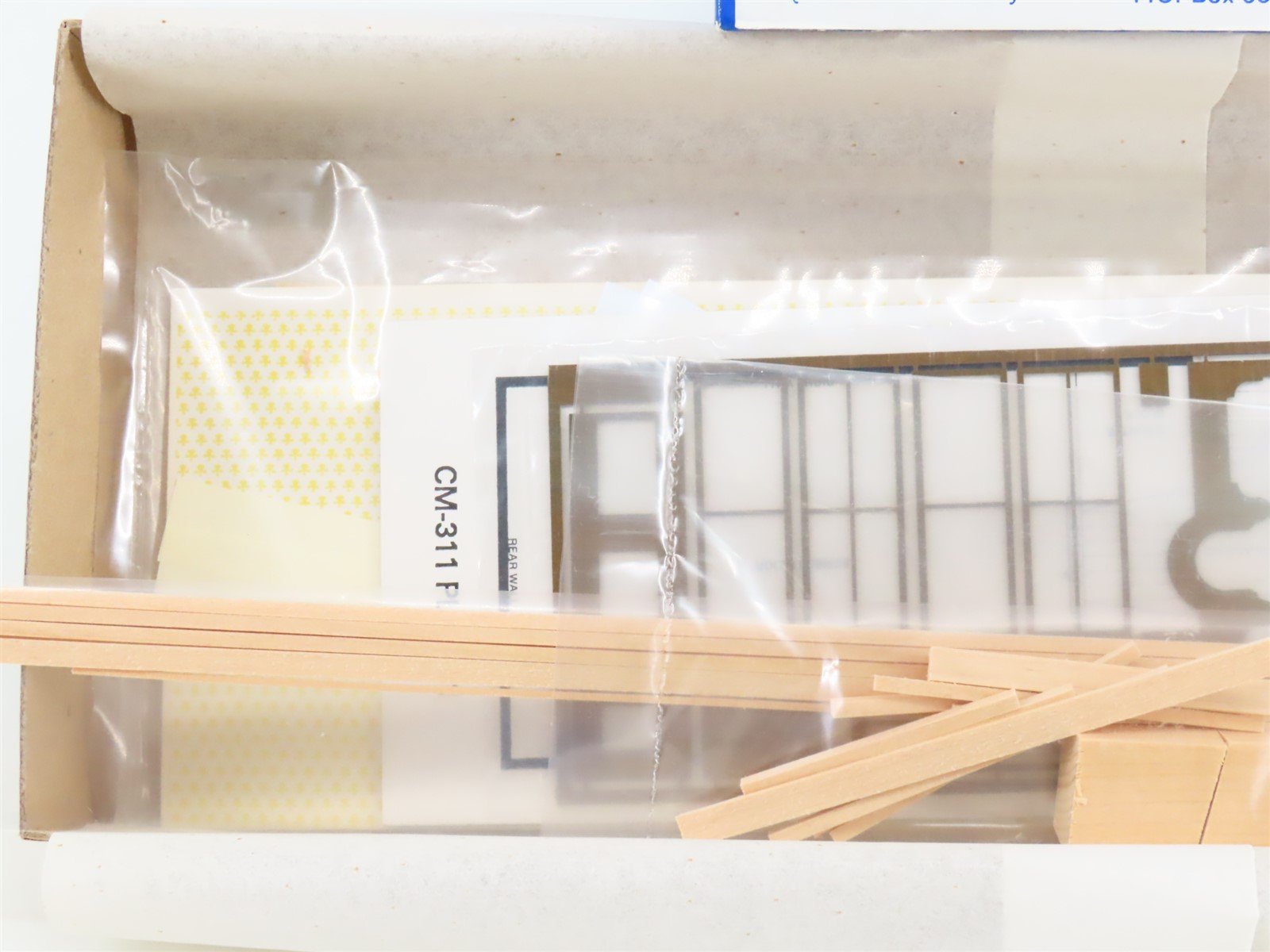 S 1/64 Scale Classic Miniatures CM Kit #311 Silver Plume Store