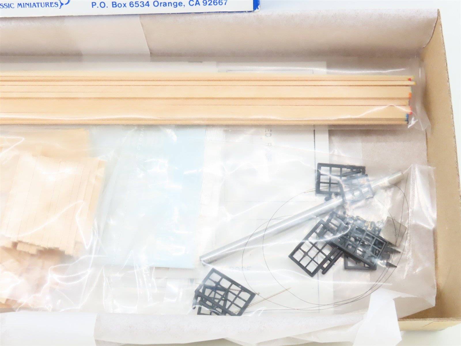 S 1/64 Scale Classic Miniatures CM Kit #337 Grand Central Gold Mine