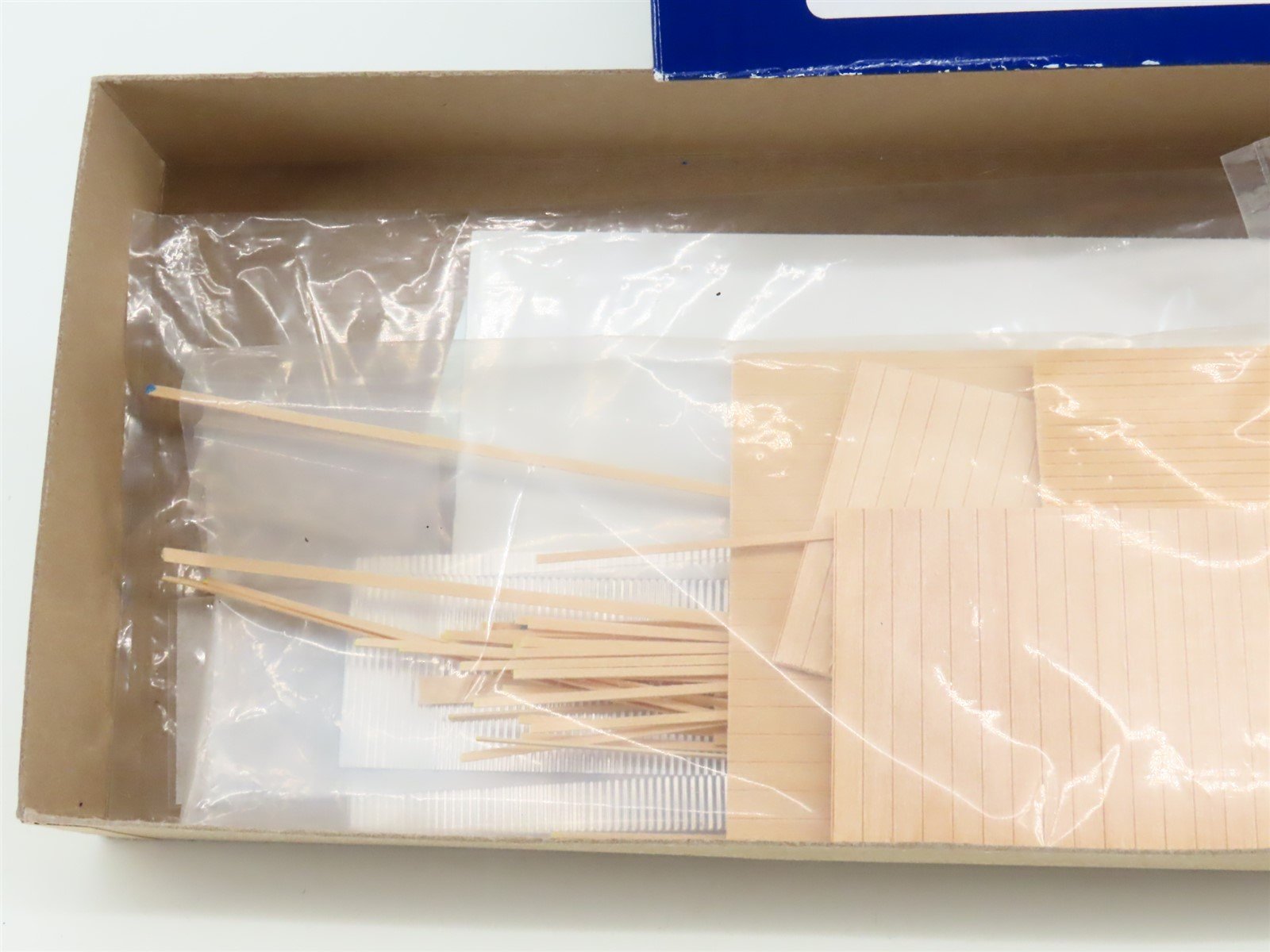 S 1/64 Scale Classic Miniatures CM Kit #58924 York's Store