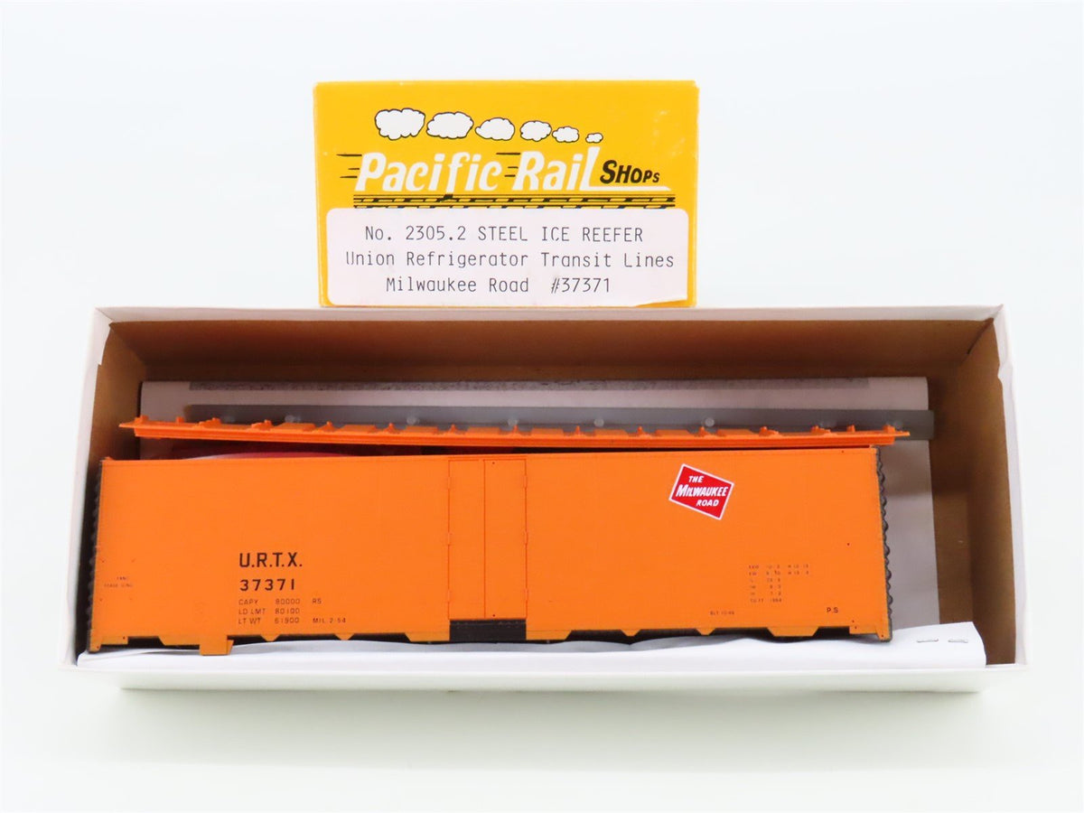 S Scale Pacific Rail Shops Kit 2305.2 URTX Milwaukee Road Ice Reefer #37371