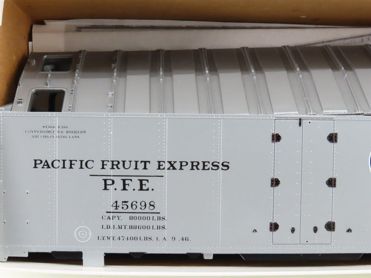 S Scale Pacific Rail Shops Kit 2301.1 SP UP PFE Pacific Fruit Express Reefer