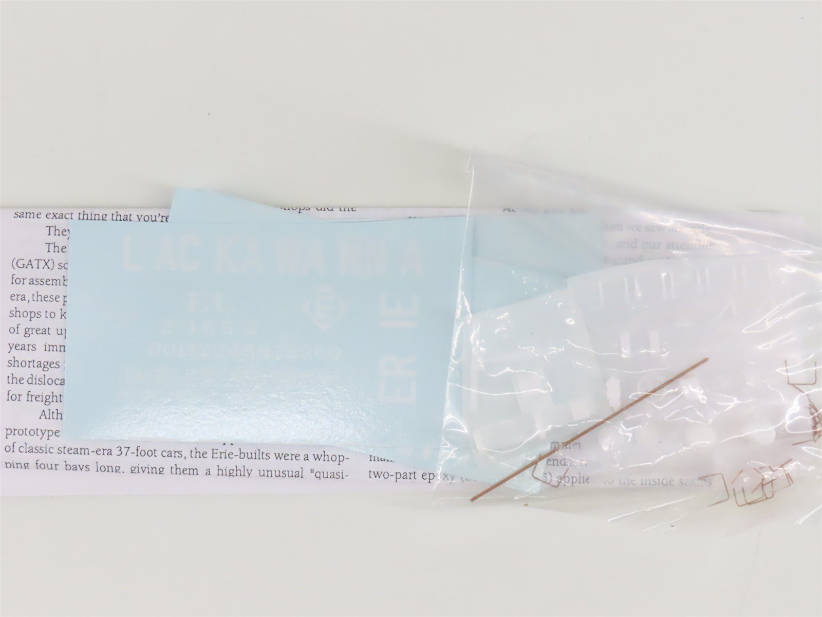 S Scale Funaro & Camerlengo Kit #S-215 EL Erie Lackawanna 4-Bay Covered Hopper