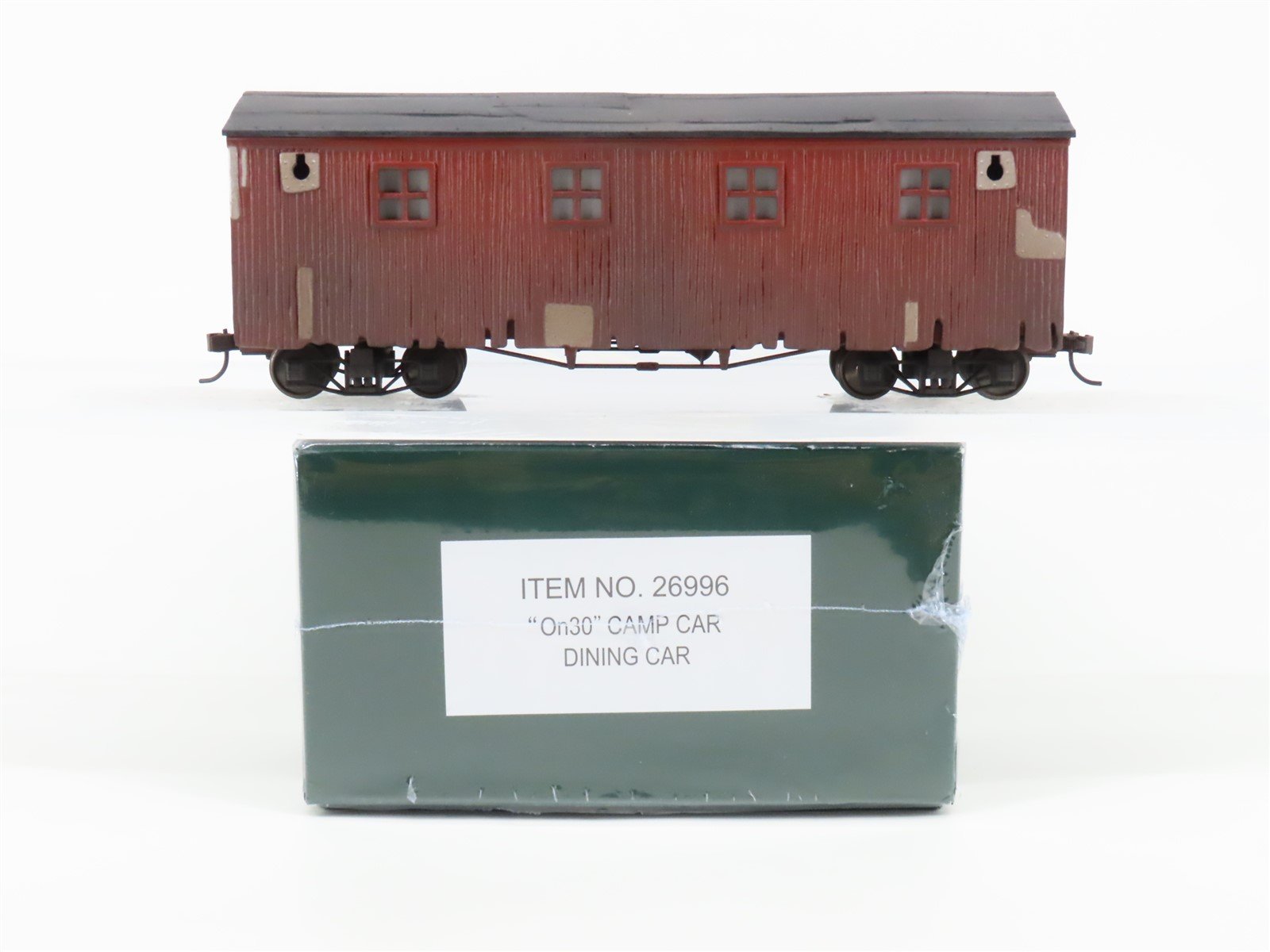 On30 Scale Bachmann Spectrum 26996 Unlettered Camp Dining Car - Weathered