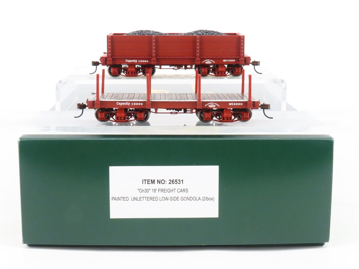 On30 Scale Bachmann Spectrum 26531 Low-Side Gondola w/ Load &amp; Flat Car w/ Stakes