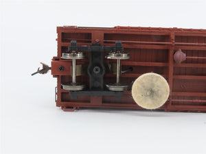 On30 Bachmann Spectrum MNP Unlettered Track Cleaning Box Car w/ DCC