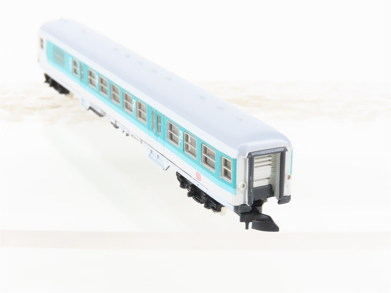 Z Scale Marklin Mini-Club 8782 DB Deutsche Bahn German 2nd Class Passenger