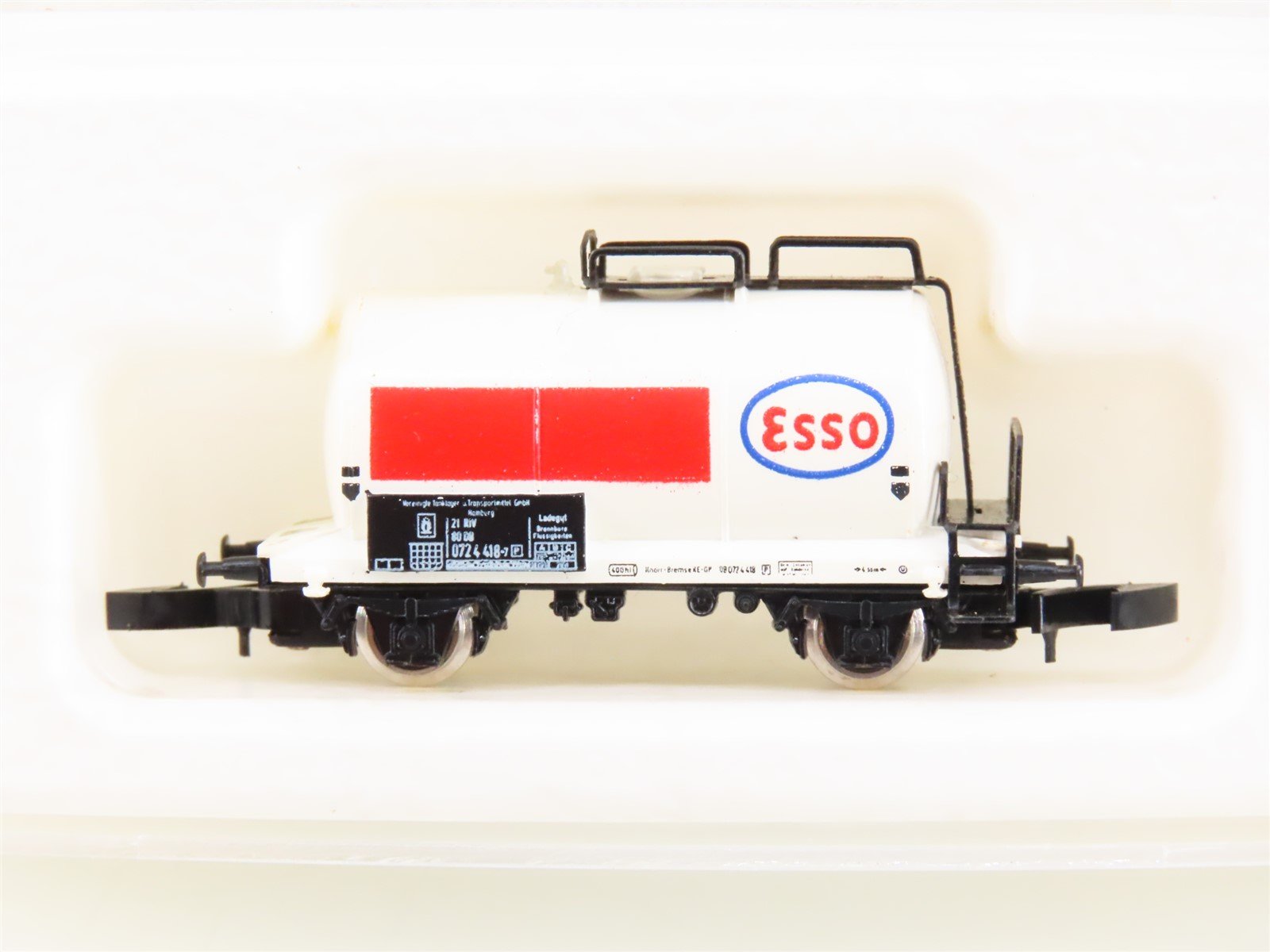 Z Scale Marklin Mini-Club 8612 Esso Tank Car #072 4 418-7