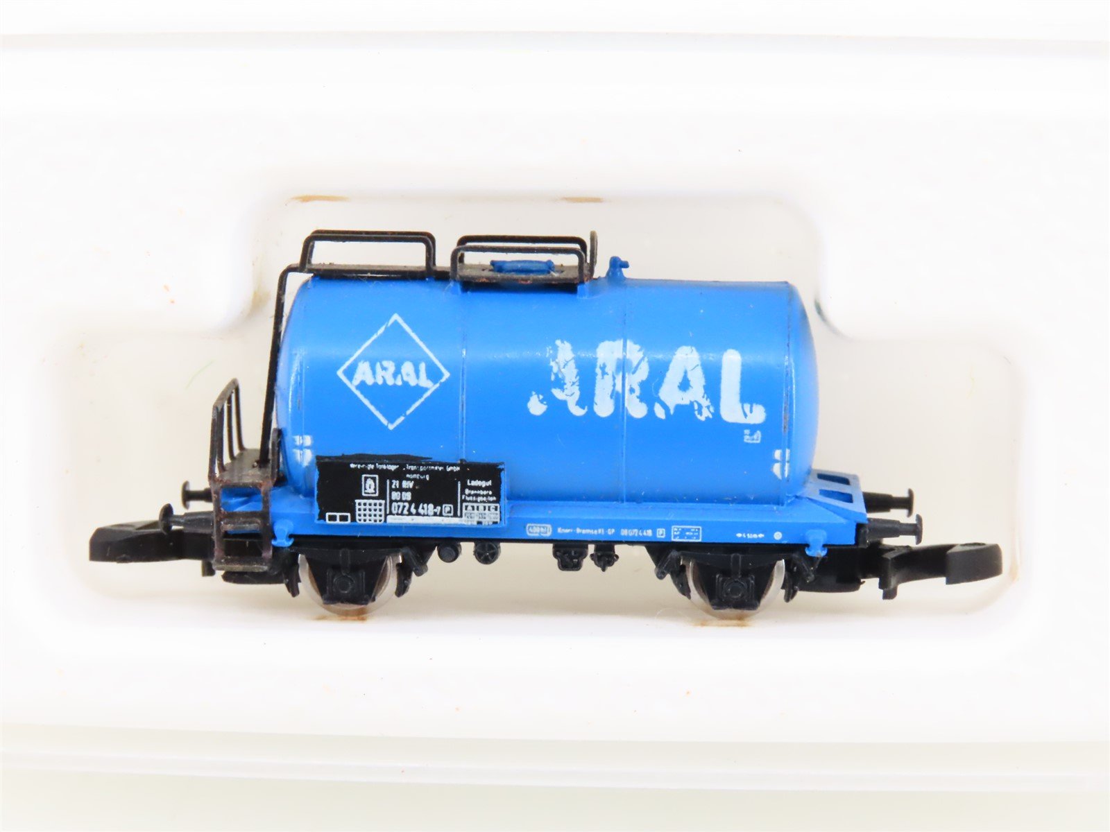 Z Scale Marklin Mini-Club 8613 Aral Tank Car #072-4 418-7