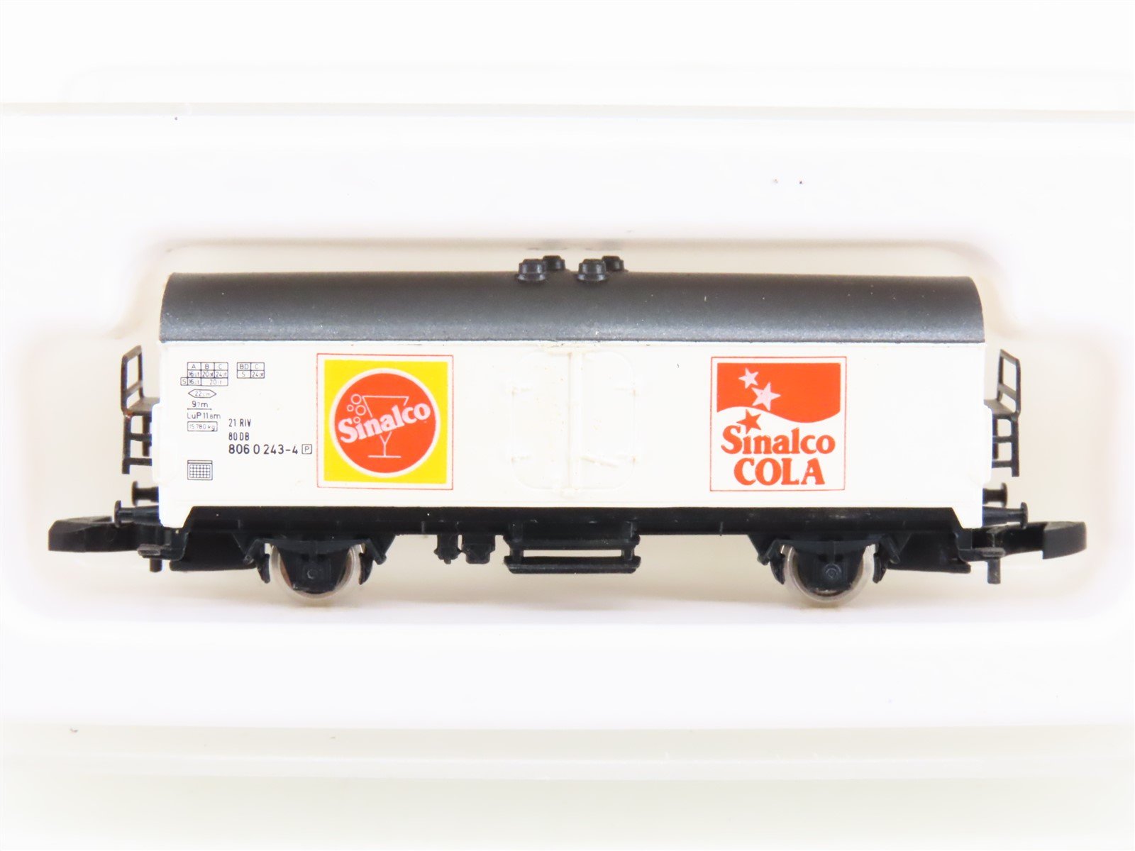 Z Scale Marklin Mini-Club 8631 Sinalco Cola Reefer #806 0 243-4