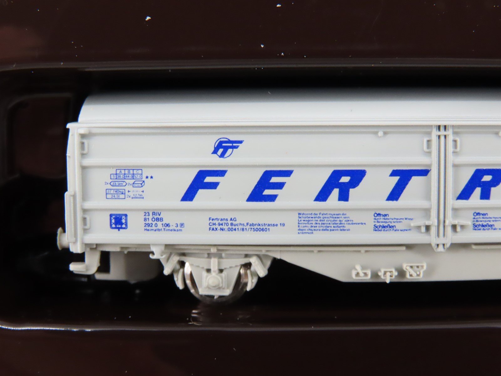 Z Scale Marklin Mini-Club 82154 OBB Fertrans Sliding Wall Box Car 2-Pack