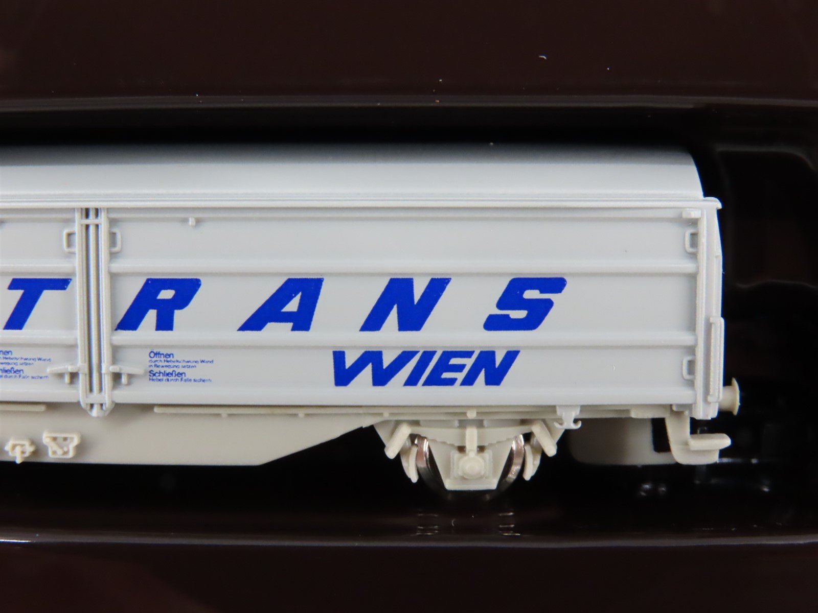 Z Scale Marklin Mini-Club 82154 OBB Fertrans Sliding Wall Box Car 2-Pack