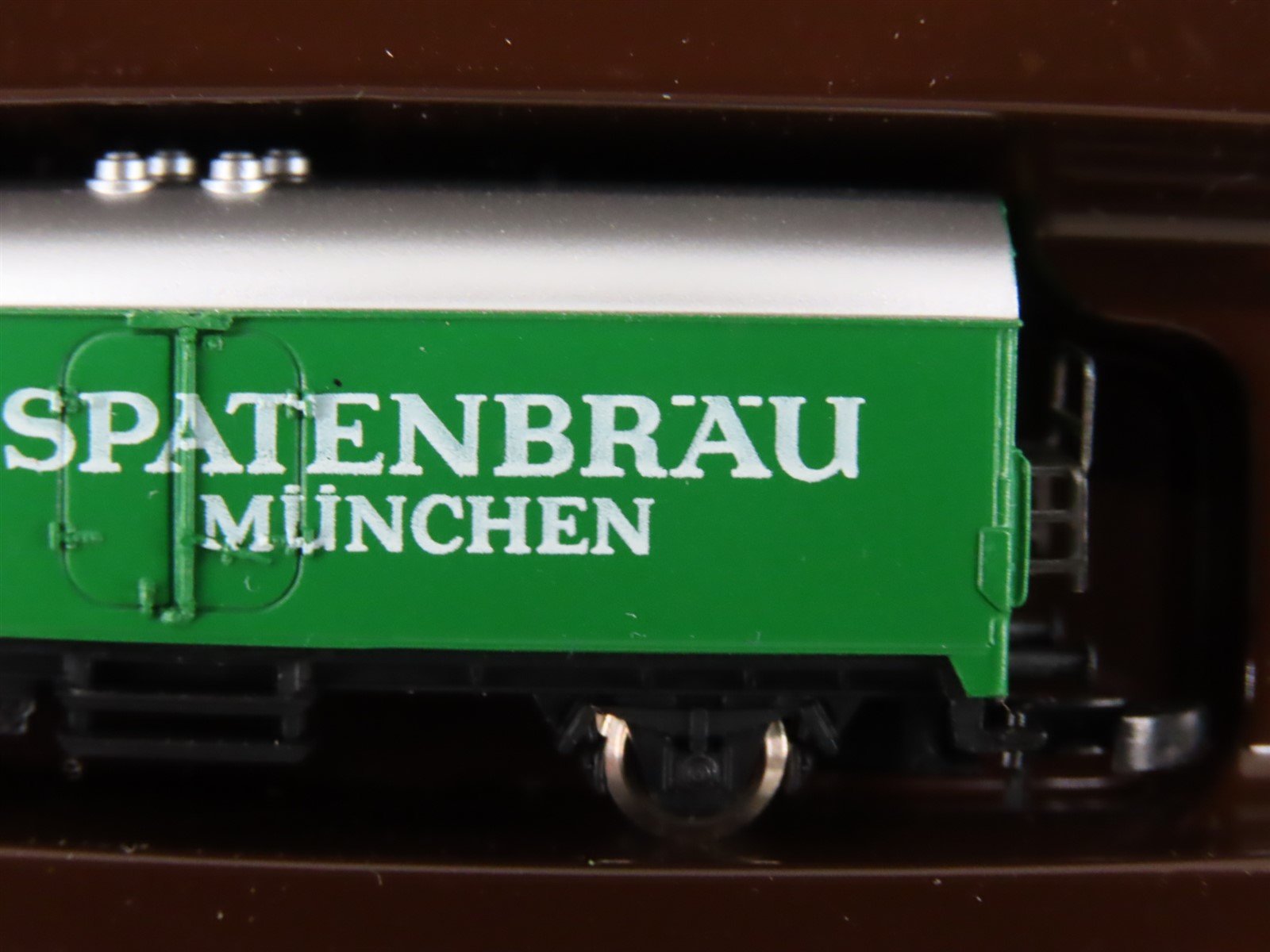 Z Scale Marklin Mini-Club 8663 Munich Breweries 6-Car Beer Wagon Set