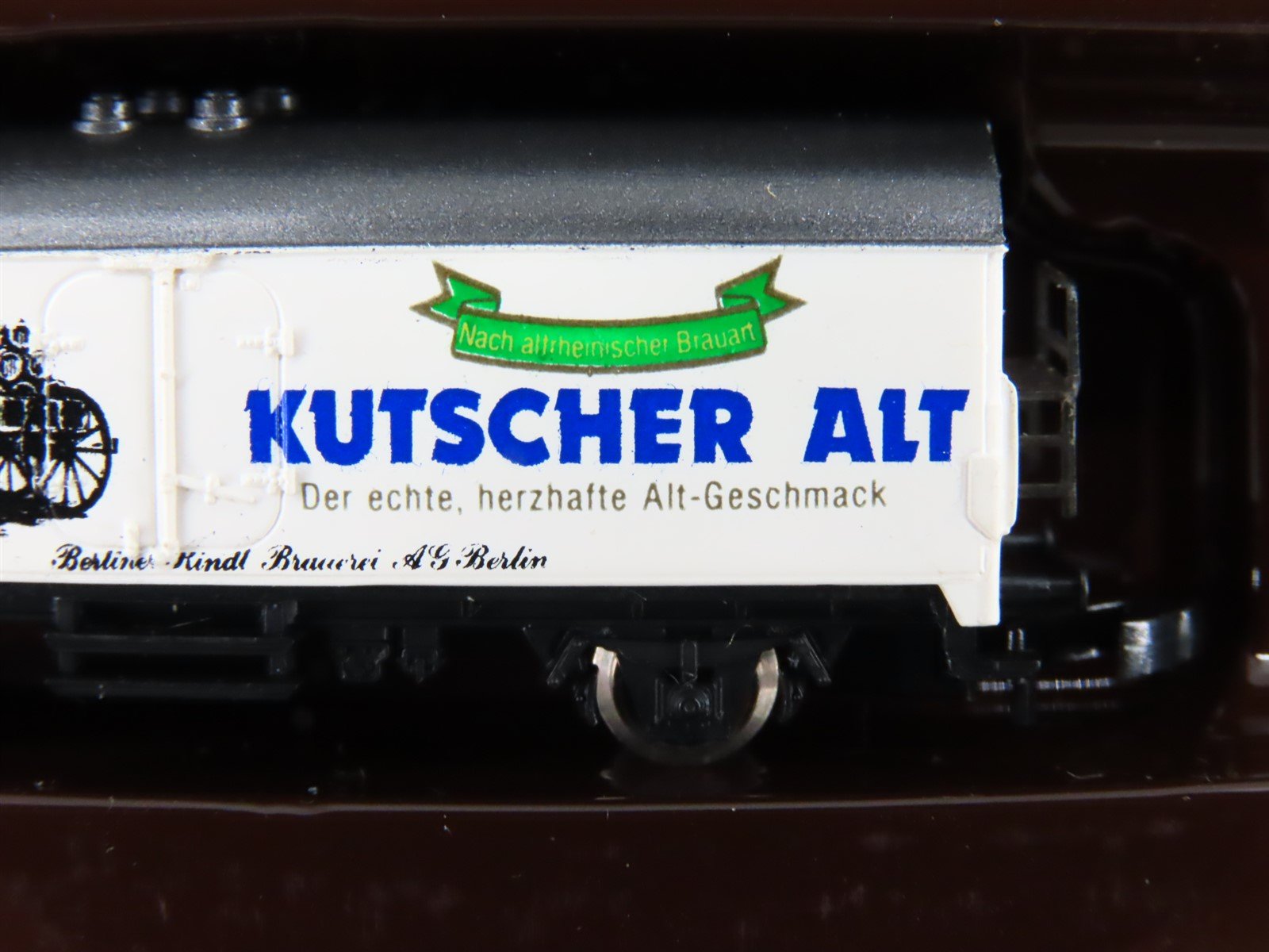 Z Scale Marklin Mini-Club 8400C Breweries of Berlin Beer Wagon 6-Car Set