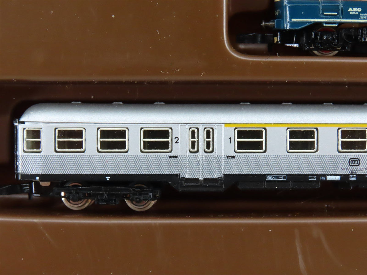 Z Scale Marklin Mini-Club 8101 DB German BR111 Electric Passenger Train Set