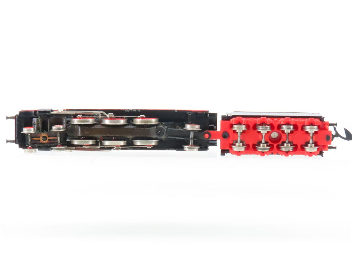 Z Scale Marklin Mini-Club 8885 DB German 4-6-2 BR003 Steam Locomotive #160-9