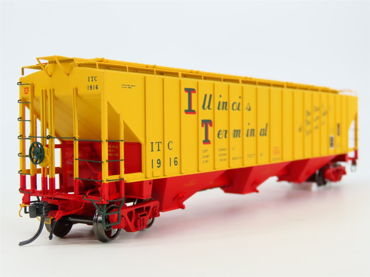 HO Scale Tangent 20013-04 ITC Illinois Terminal 3 Bay Covered Hopper #1916
