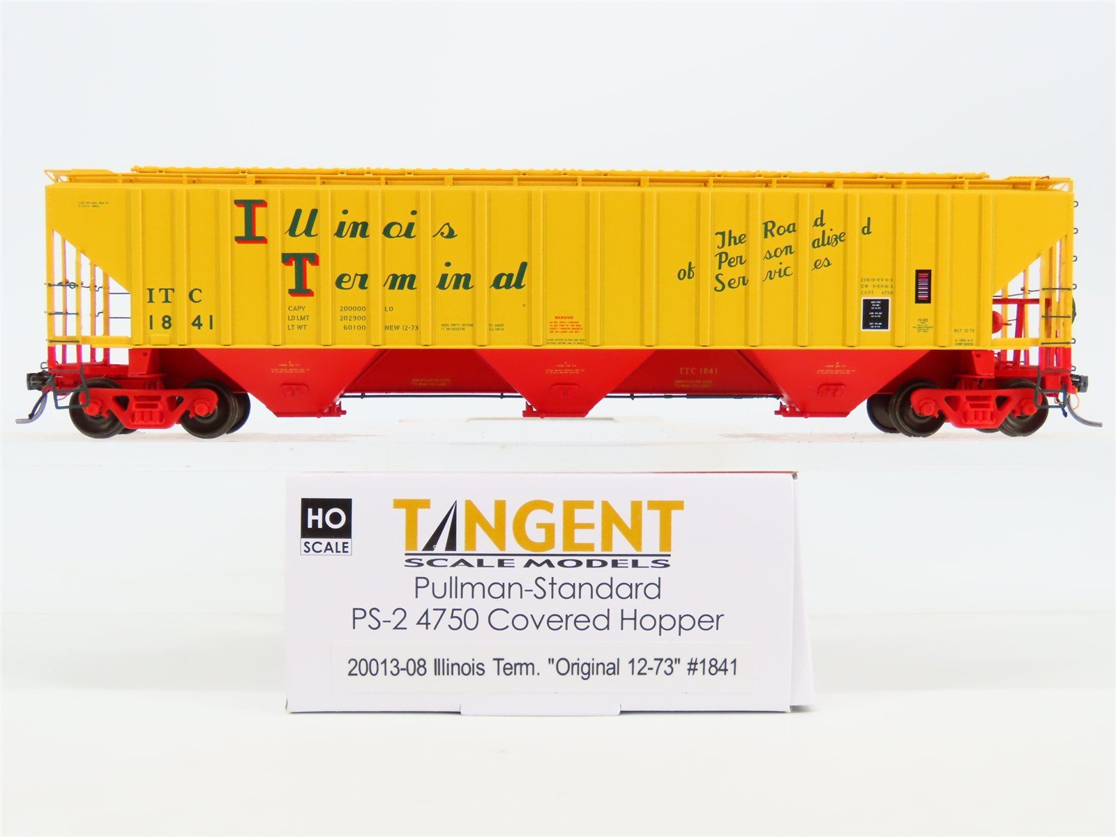 HO Scale Tangent 20013-08 ITC Illinois Terminal 3 Bay Covered Hopper #1841