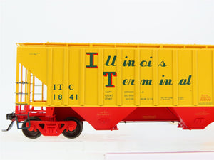 HO Scale Tangent 20013-08 ITC Illinois Terminal 3 Bay Covered Hopper #1841