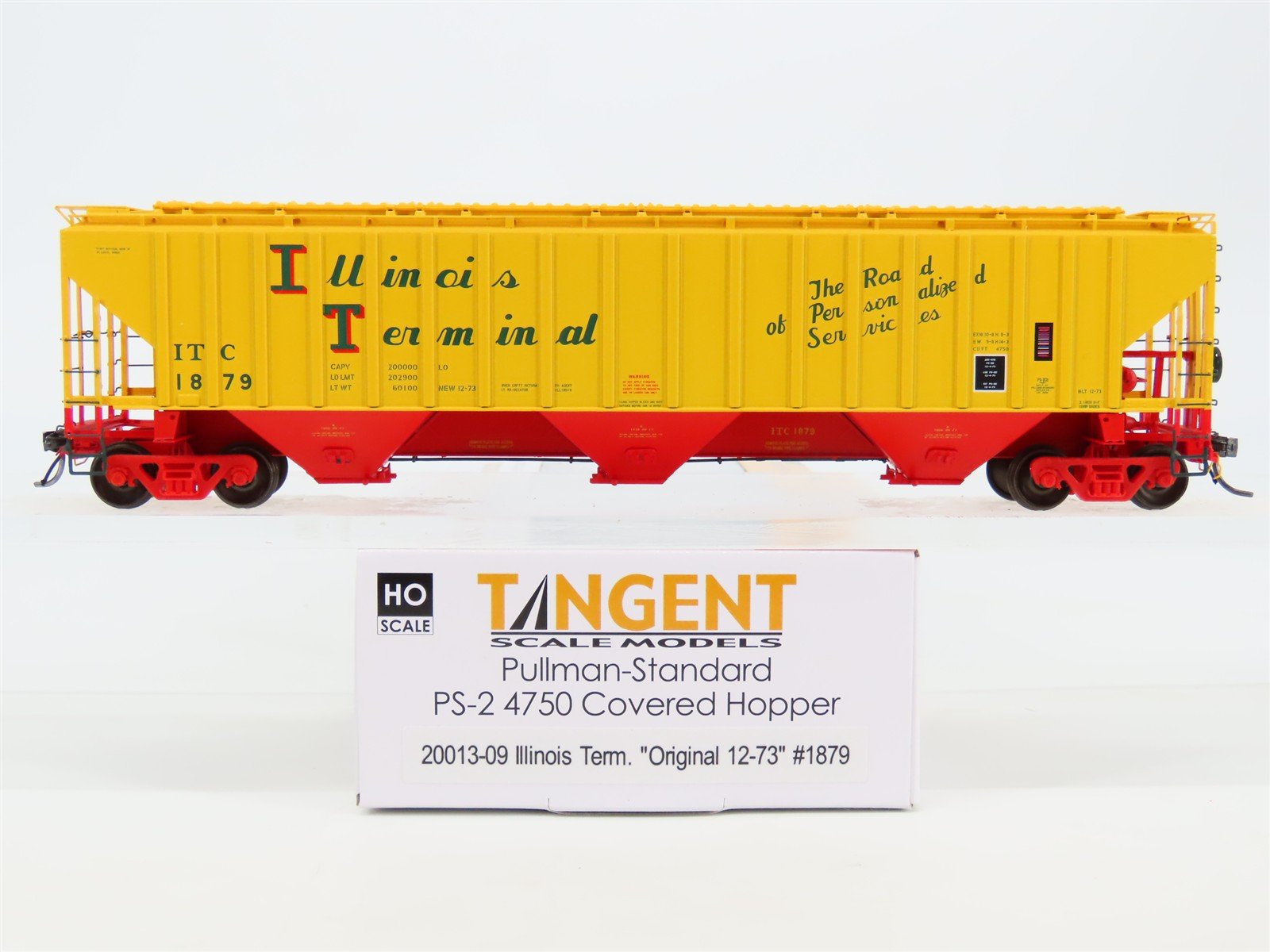 HO Scale Tangent 20013-09 ITC Illinois Terminal PS-2 3 Bay Covered Hopper #1879