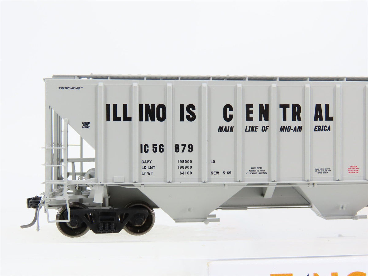 HO Scale Tangent 10032-09 IC Illinois Central 3 Bay Covered Hopper #56879