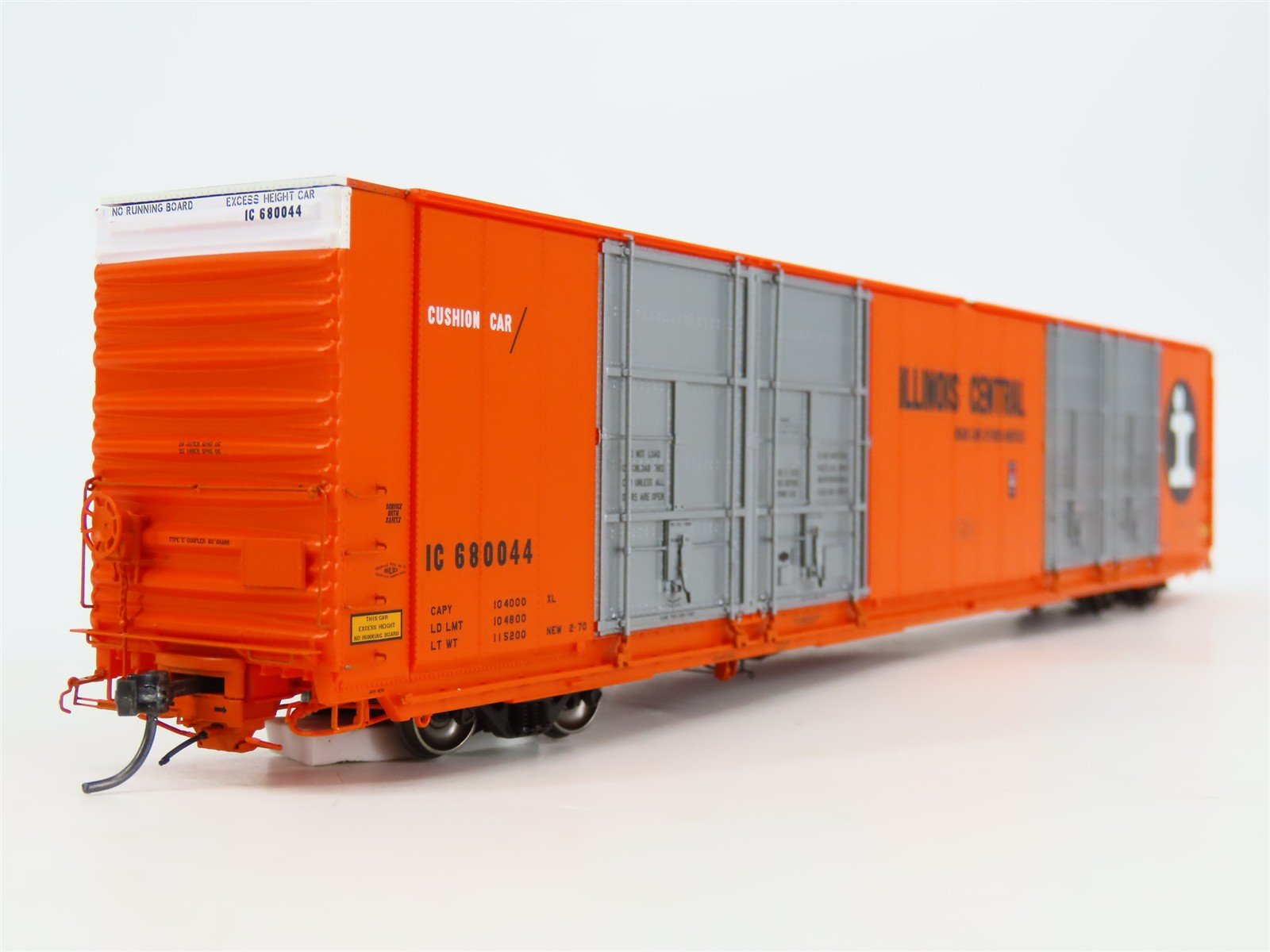 HO Scale Tangent 25519-04 IC Illinois Central 86' Quad Plug Door Box Car 680044