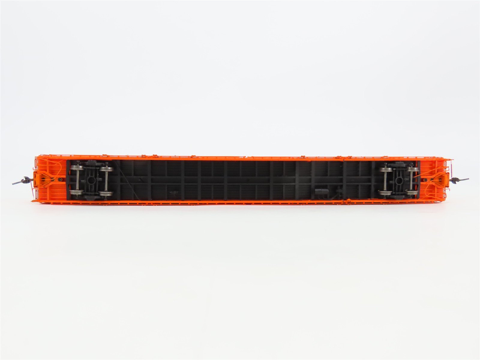 HO Scale Tangent 25519-04 IC Illinois Central 86' Quad Plug Door Box Car 680044