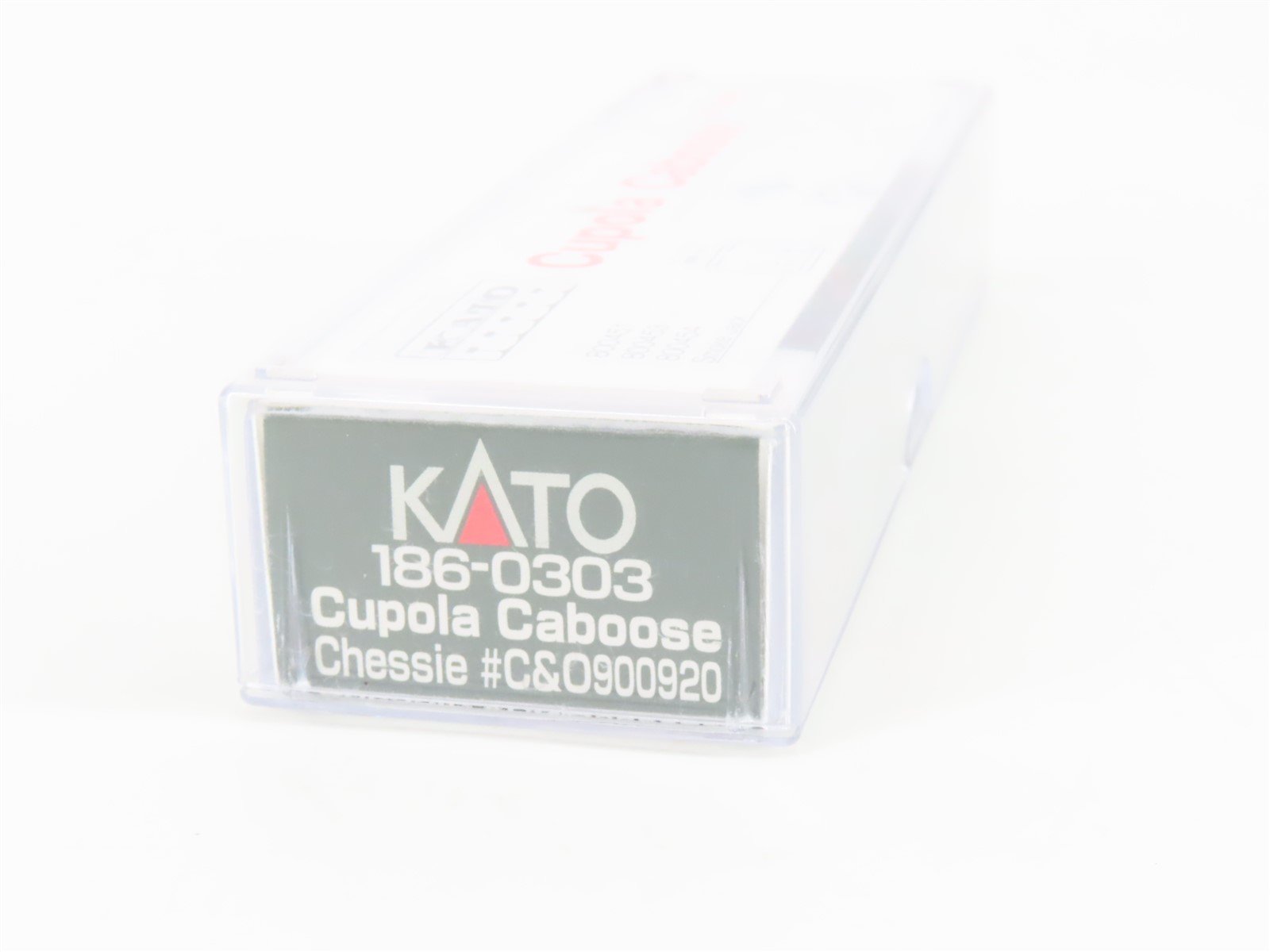 N Scale KATO 186-0303 C&O Chessie System Center Cupola Steel Caboose #900920