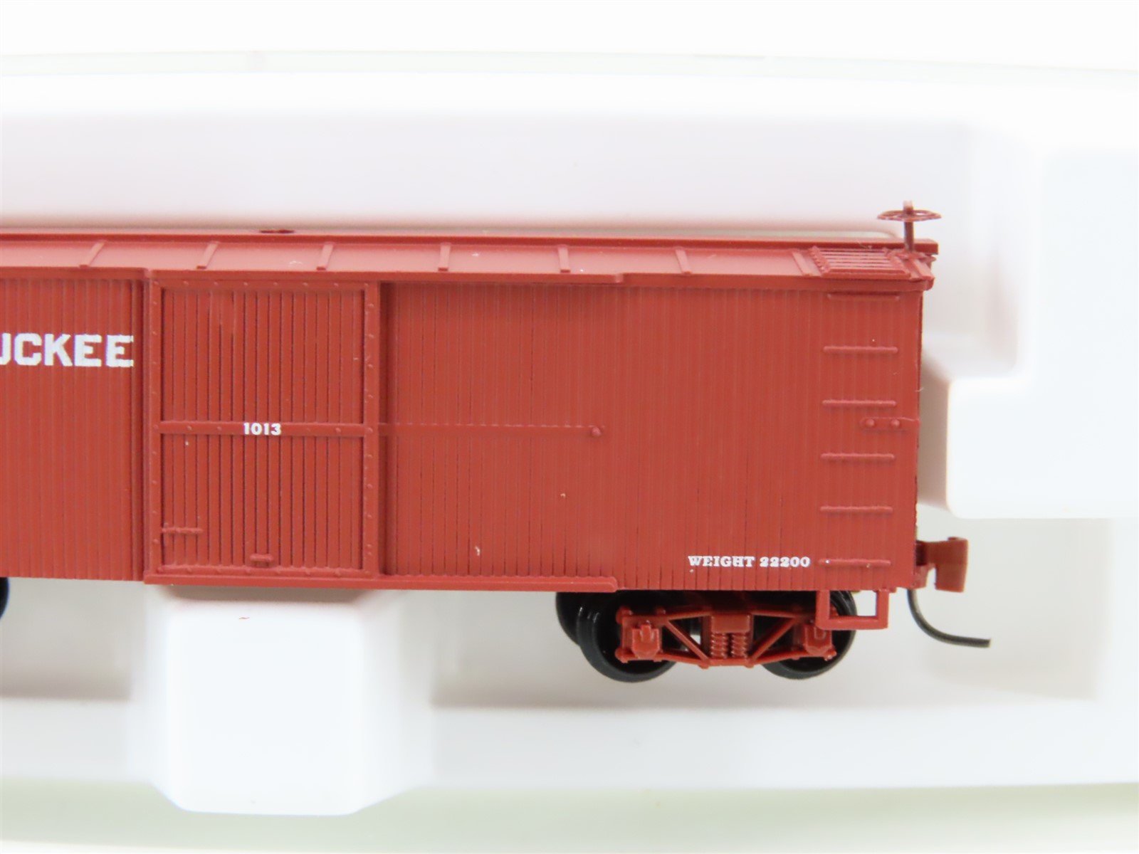 Nn3 Scale Micro-Trains MTL 15109 V&TRR Virginia & Truckee 30' Box Car #1013