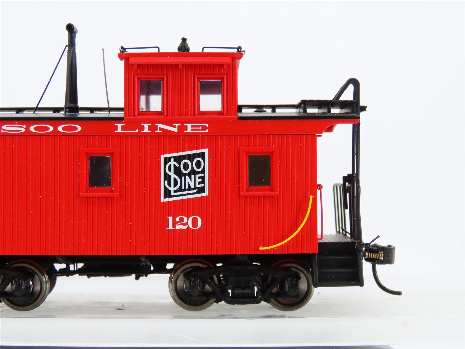 HO Scale Walthers Proto 920-103456 SOO Line Wood Caboose #120