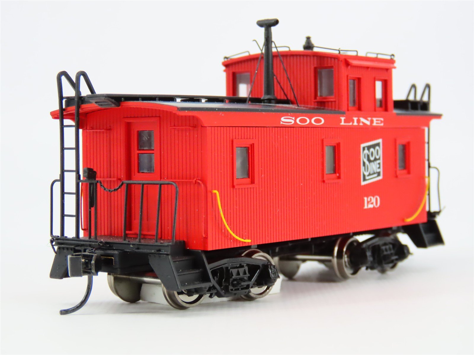 HO Scale Walthers Proto 920-103456 SOO Line Wood Caboose #120