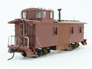 HO Scale Walthers Proto 920-103201 30' ATSF Wood Caboose #1321