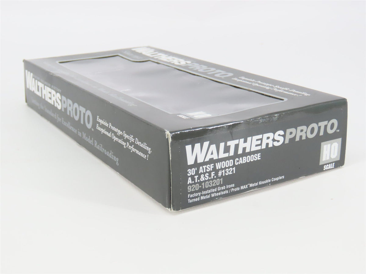 HO Scale Walthers Proto 920-103201 30&#39; ATSF Wood Caboose #1321