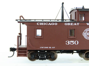 HO Scale Walthers Platinum 932-7685 CGW Chicago Great Western Wood Caboose #350
