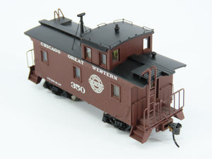 HO Scale Walthers Platinum 932-7685 CGW Chicago Great Western Wood Caboose #350