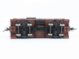 HO Scale Walthers Platinum 932-7685 CGW Chicago Great Western Wood Caboose #350