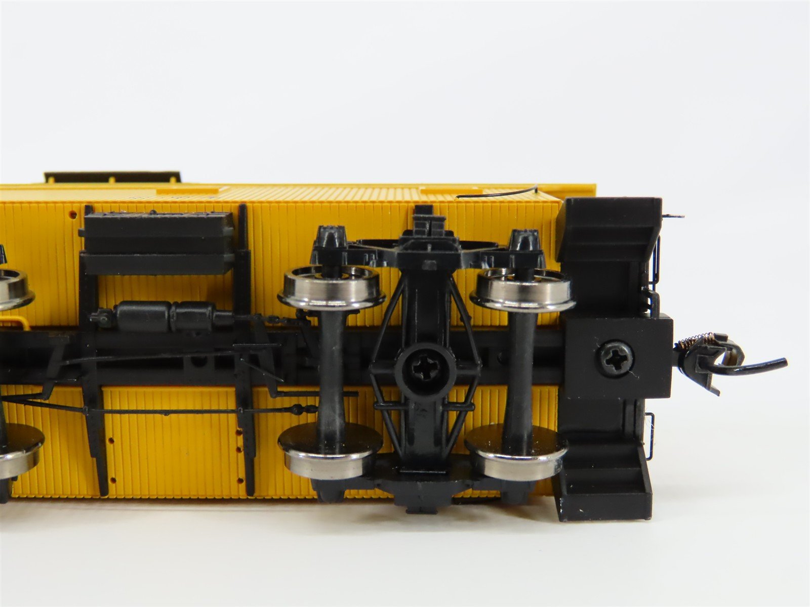 HO Walthers Platinum 932-7681 DMIR Duluth Missabe & Iron Range Caboose C-74