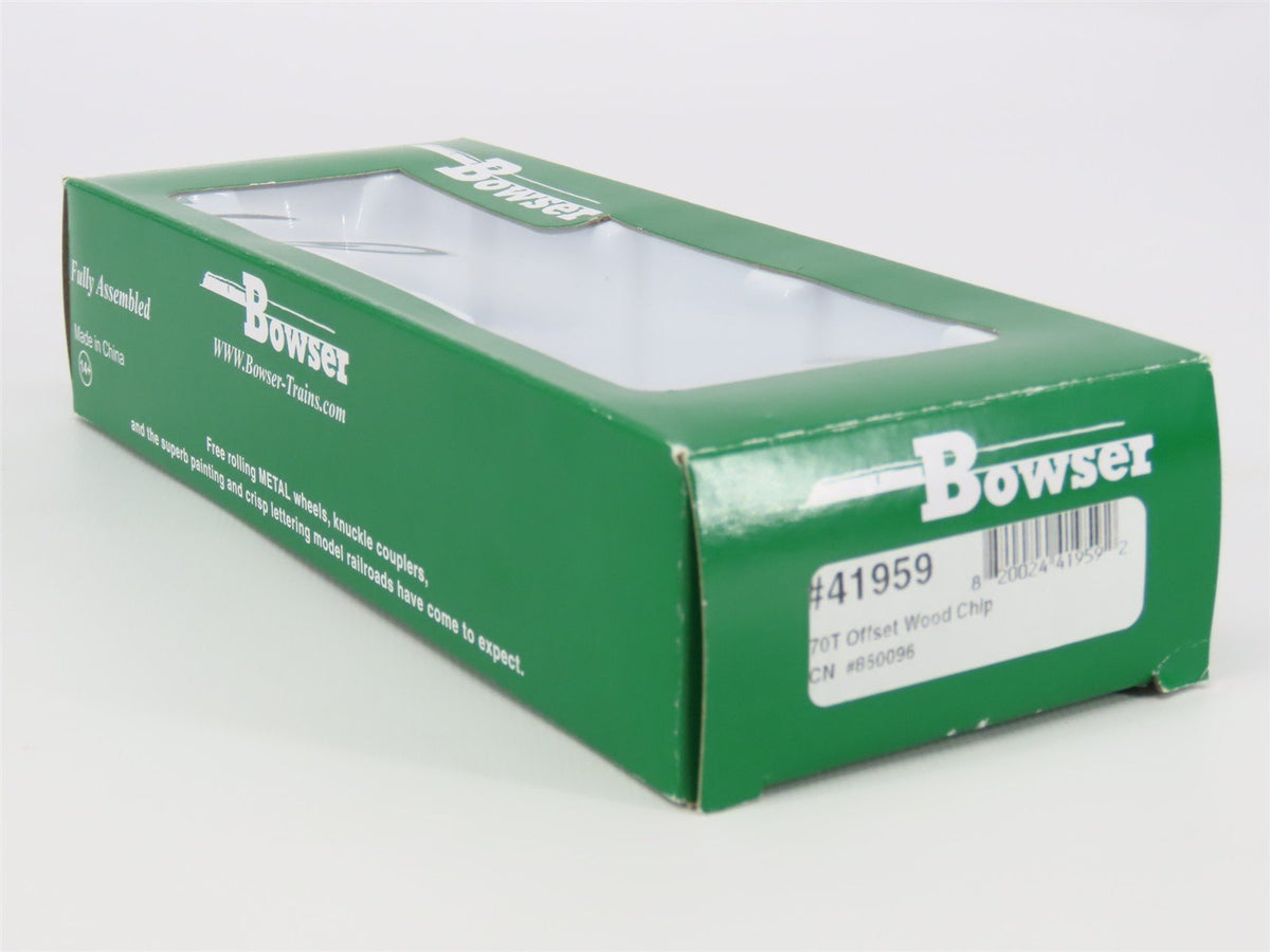 HO Scale Bowser 41959 CN Canadien National 70T Offset Woodchip Gondola #860096