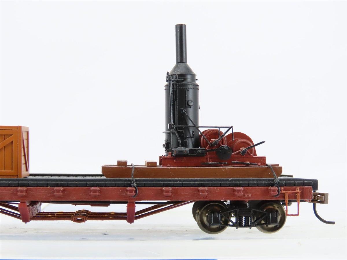 HO Scale Bachmann Silver Series 18301 Log Car w/2 Log Skidders