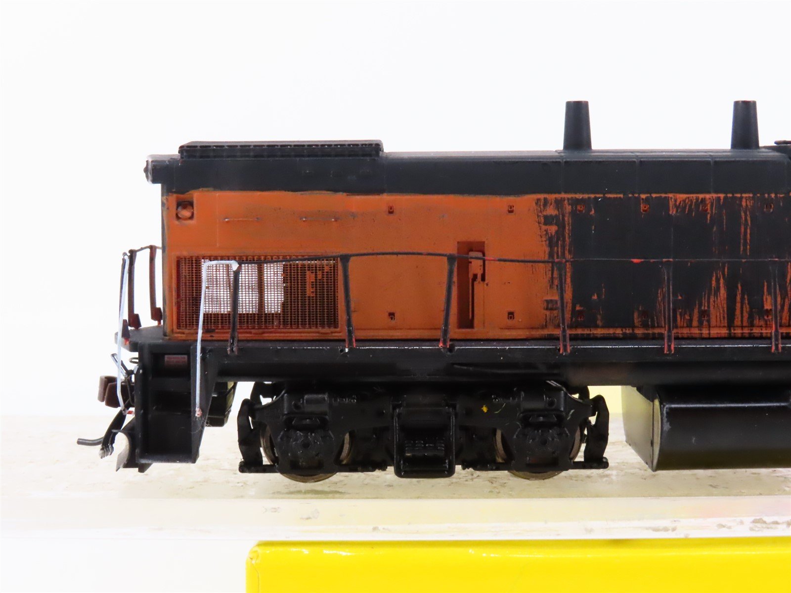 HO Athearn Genesis G66187 SOO EMD MP15-AC Diesel #8901 - Custom w/ DCC & Sound