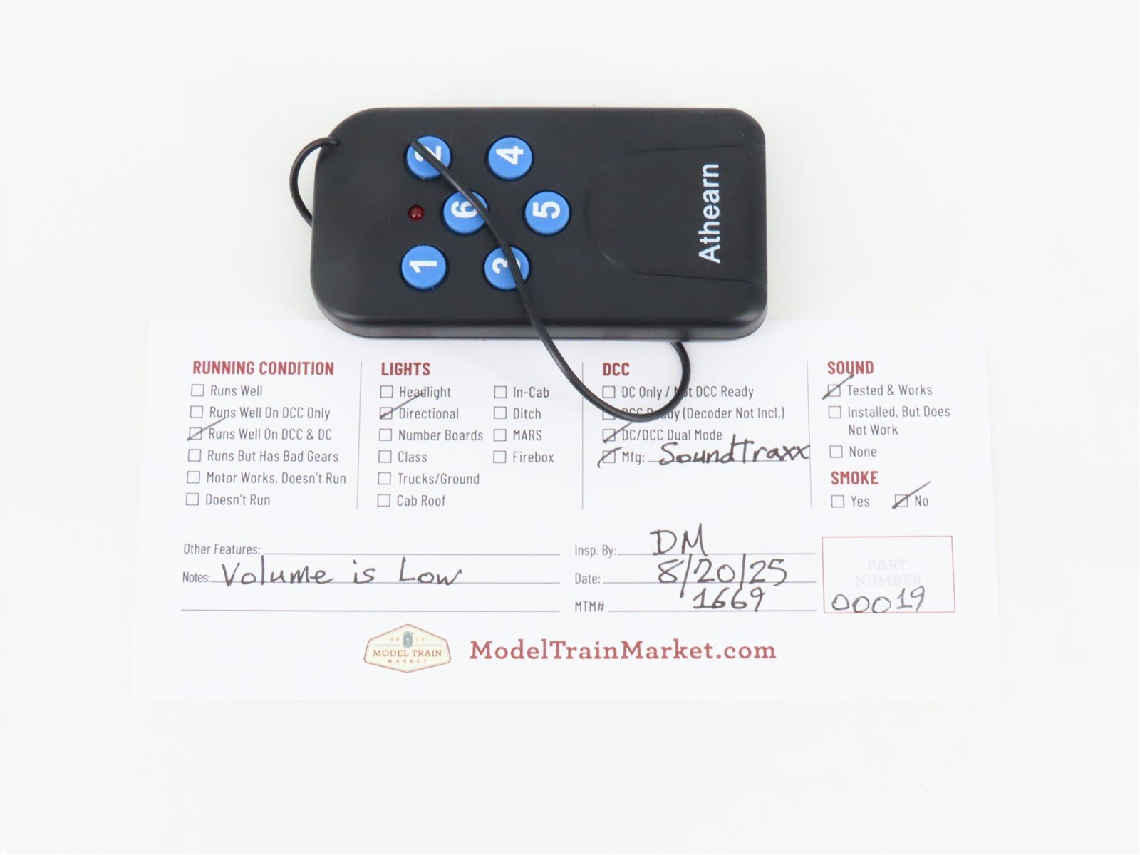 HO Athearn Genesis G66187 SOO EMD MP15-AC Diesel #8901 - Custom w/ DCC & Sound