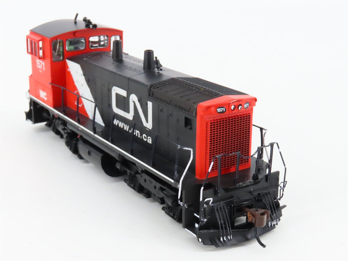 HO Scale Athearn 96699 CN Canadian National EMD SW1500 Diesel #1571 w/ DCC