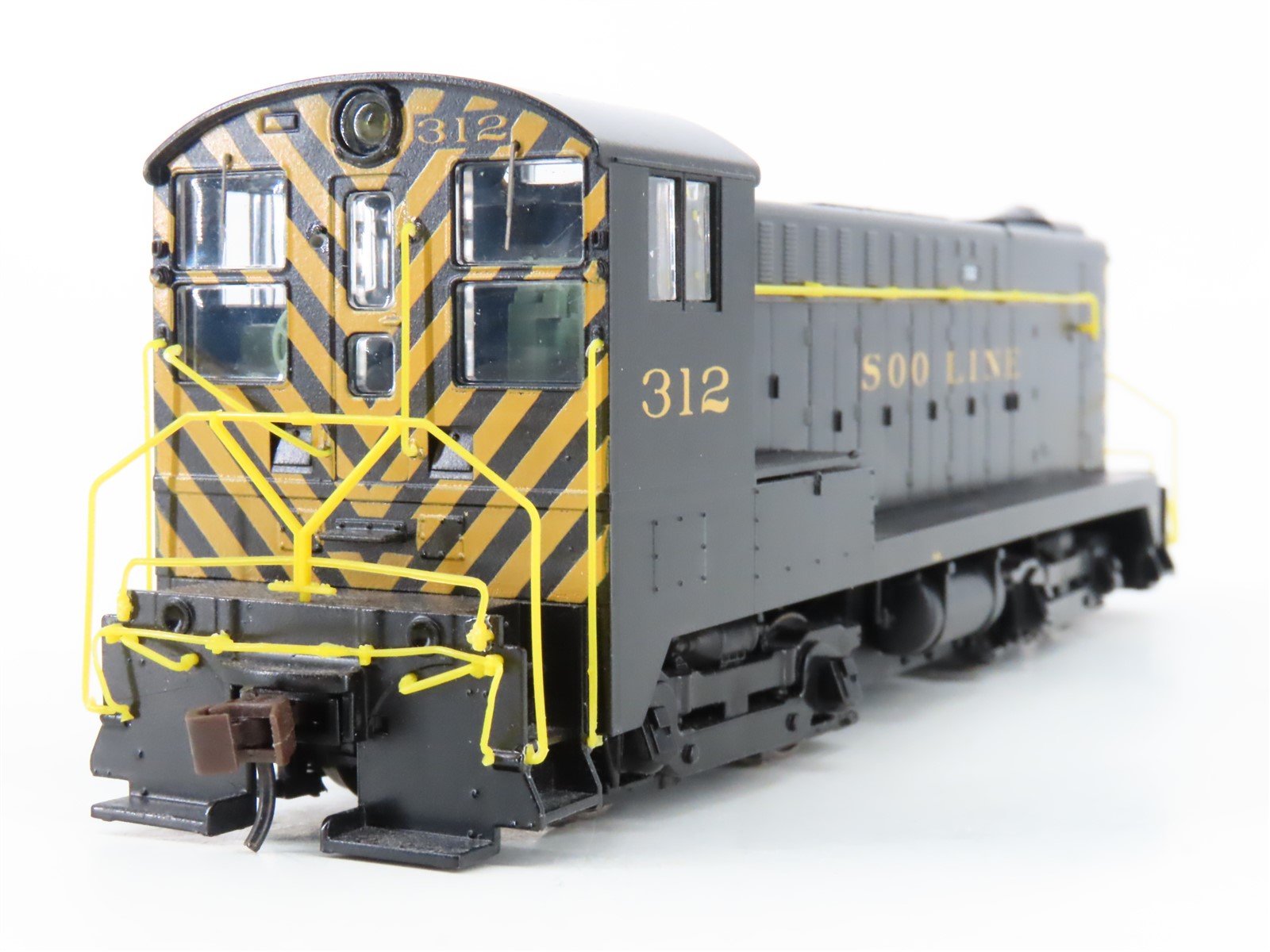 HO Scale Stewart 4816 SOO Line Baldwin DS-4-4-1000 Diesel #312 w/ DCC