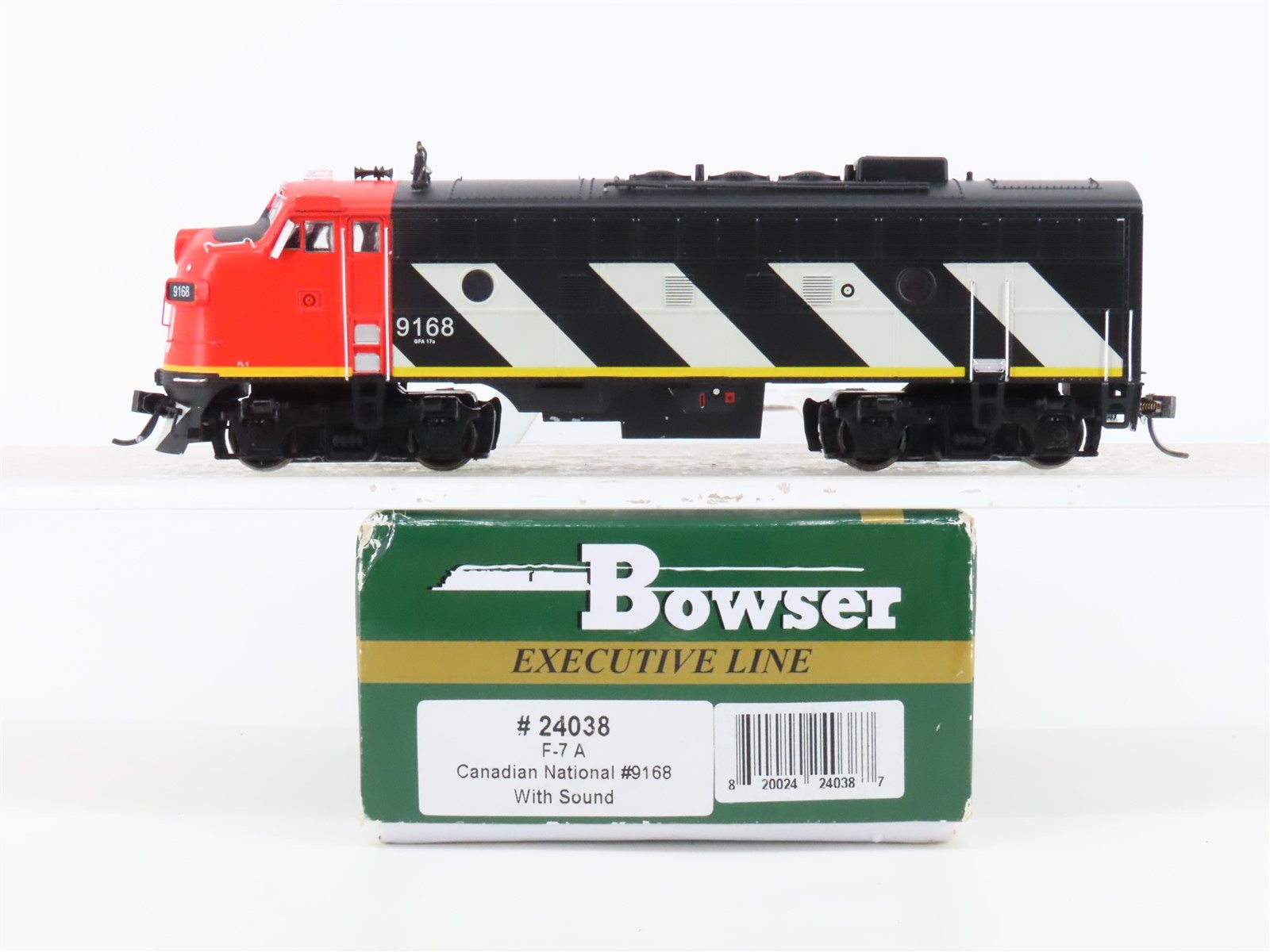 HO Bowser Executive 24038 CN Canadian National F7A Diesel #9168 w/ DCC & Sound