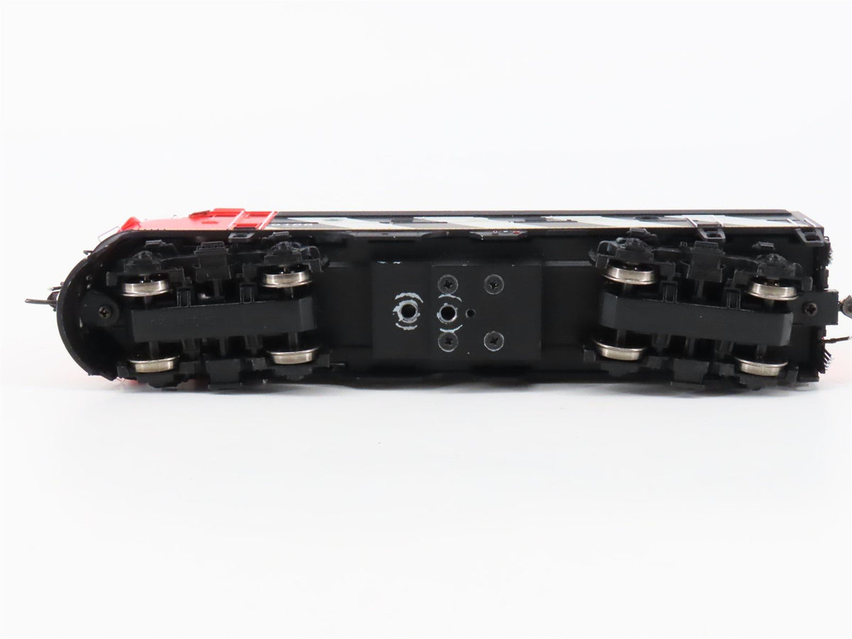 HO Bowser Executive 24038 CN Canadian National F7A Diesel #9168 w/ DCC &amp; Sound