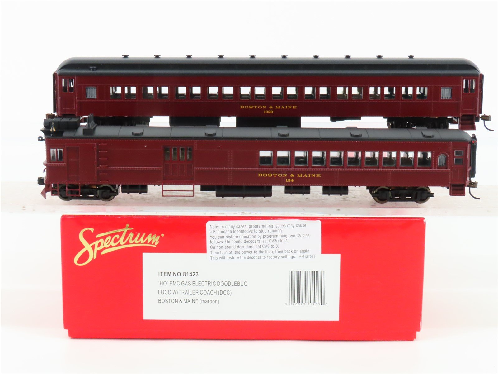 HO Bachmann Spectrum 81423 B&M EMC Gas Electric Doodlebug w/ DCC & Trailer Coach