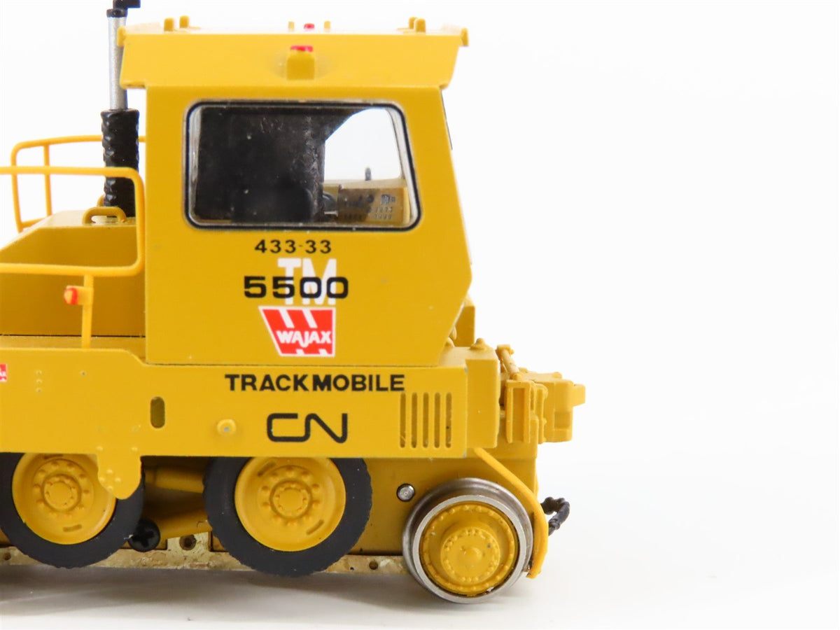 HO Broadway Limited BLI CN Wajax 5500 Trackmobile Diesel #433-33 w/ DCC